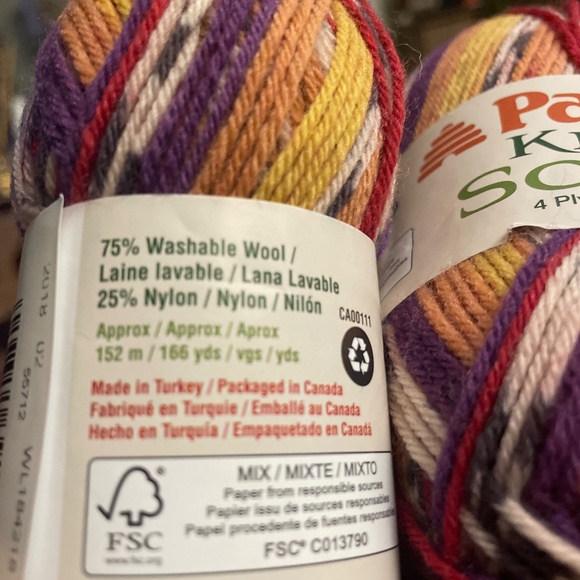 Yarn - Picture 3 of 3